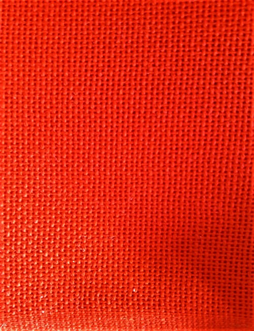 tela ricamo 110 fori rosso cotone 100% alt. cm 180