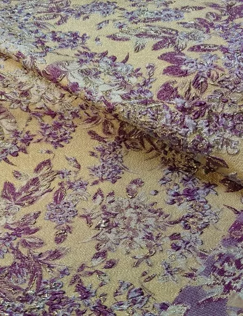 broccato magenta e oro